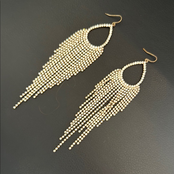Elegant Gold Beaded Dangle Earrings - Picture 8 of 10